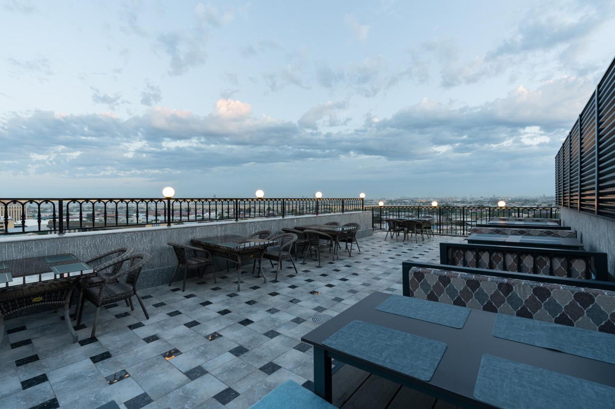 Shamsan Airport Hotel Tashkent Bagian luar foto