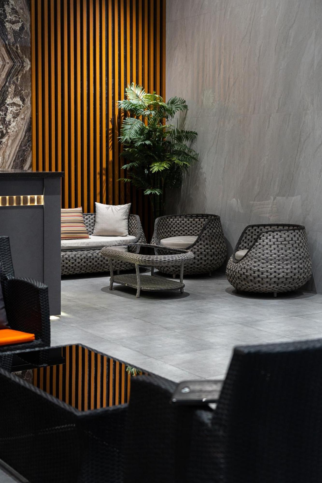 Shamsan Airport Hotel Tashkent Bagian luar foto