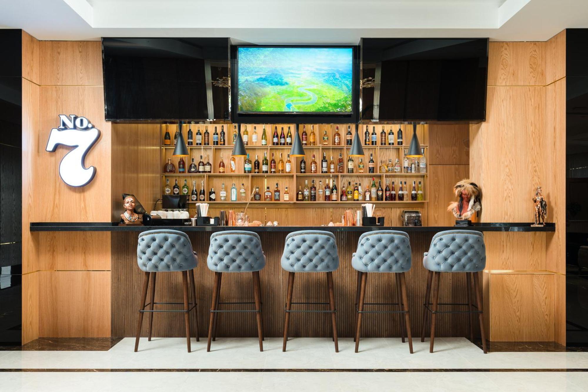 Shamsan Airport Hotel Tashkent Bagian luar foto