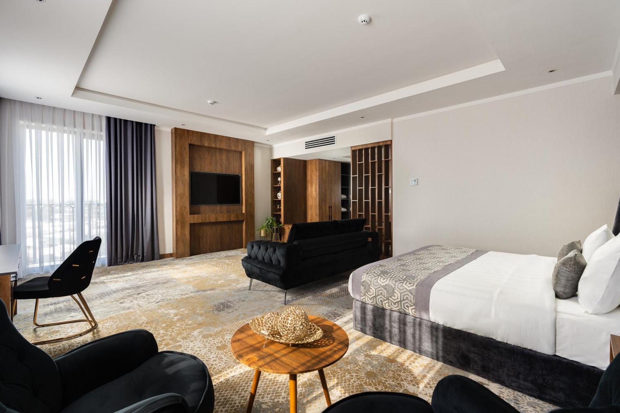 Shamsan Airport Hotel Tashkent Bagian luar foto